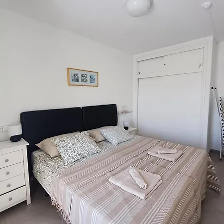 Floor Ocean Views Lanzamar - Renovated Gem With A Sunny, Private Terrace & Elevator & Pool - * Puerto del Carmen (Lanzarote)