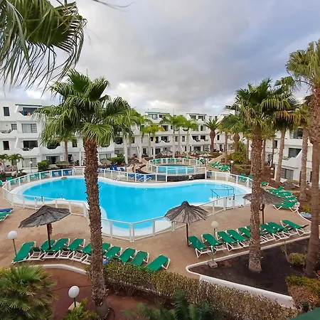 Floor Ocean Views Lanzamar - Renovated Gem With A Sunny, Private Terrace & Elevator & Pool - Daire