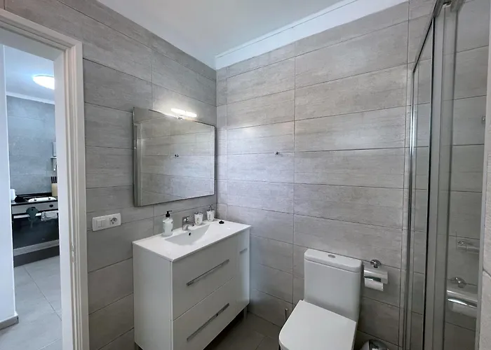 Appartamento Floor Ocean Views Lanzamar - Renovated Gem With A Sunny, Private Terrace & Elevator & Pool -